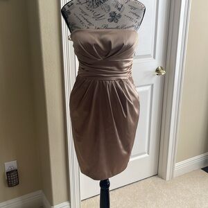Gold strapless silk dress cocktail dress size 4 wore once to dinner back zipper